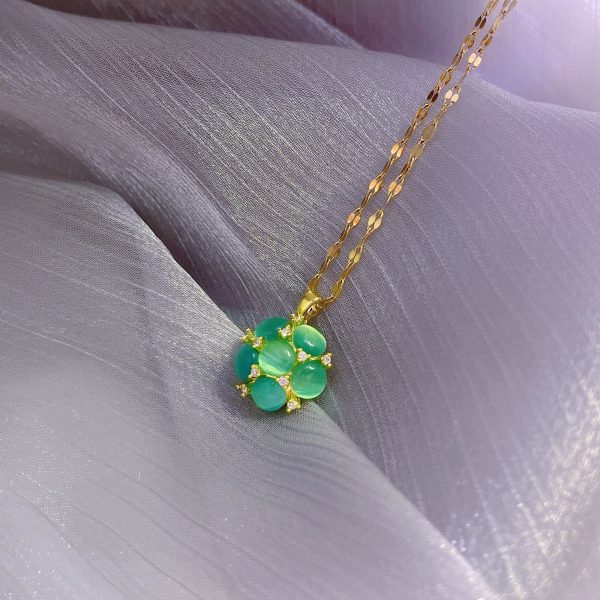 Women's Fashion Elegant Green Round Opal Necklace