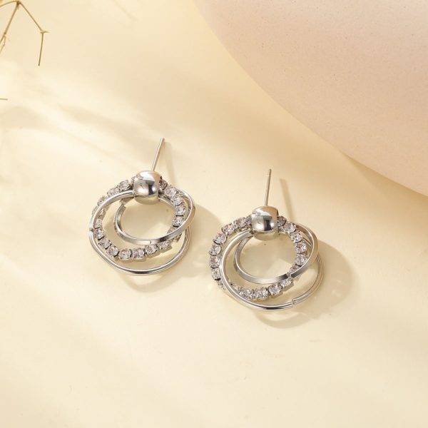 Fashion All-match Diamond Circle Ear Studs
