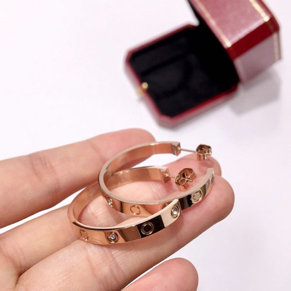 Exquisite Screw C Shape Large Circle Titanium Steel Stud Earrings