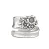 Fashion Retro Flower Shaped Ring
