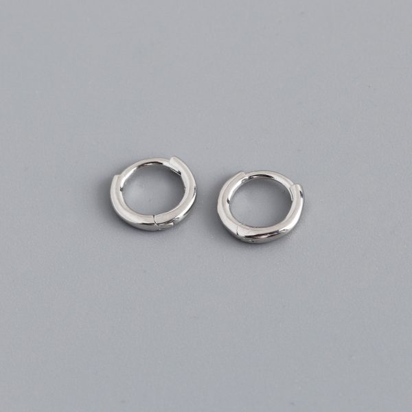 High-quality Circle-shaped S925 Sterling Silver Ear Buckle