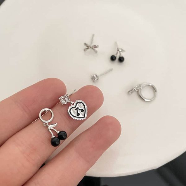 Women's Black Cherry Bow Earrings Set
