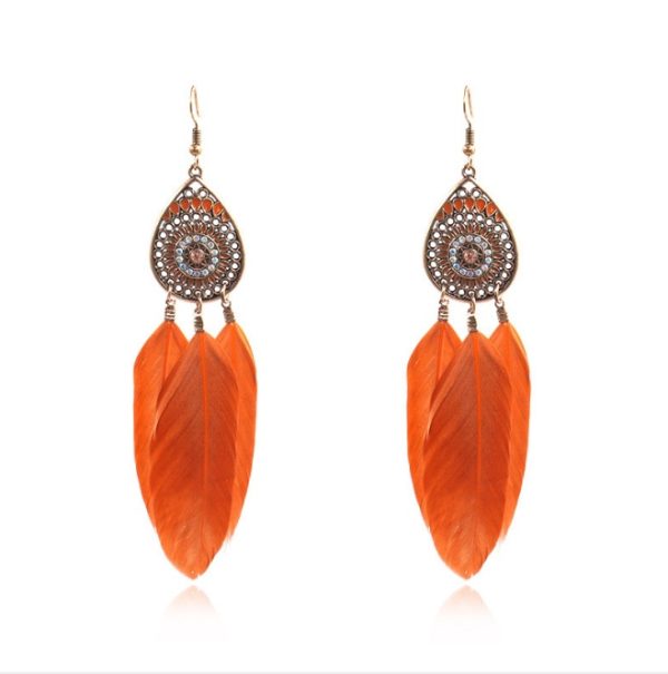 Drop-shaped long pendant