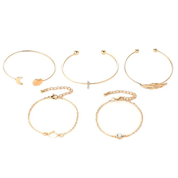 Five Pieces Ladies Bracelets Boho Punk Moon Leaf Crystal Protein Bracelet Set Boho Beach Bracelet Jewelry