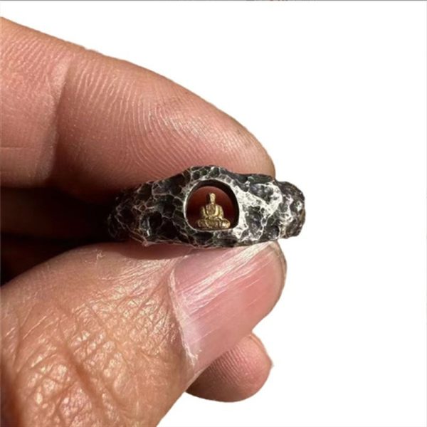 Grotto Buddha Ring Rock Texture Hand-forged Ring