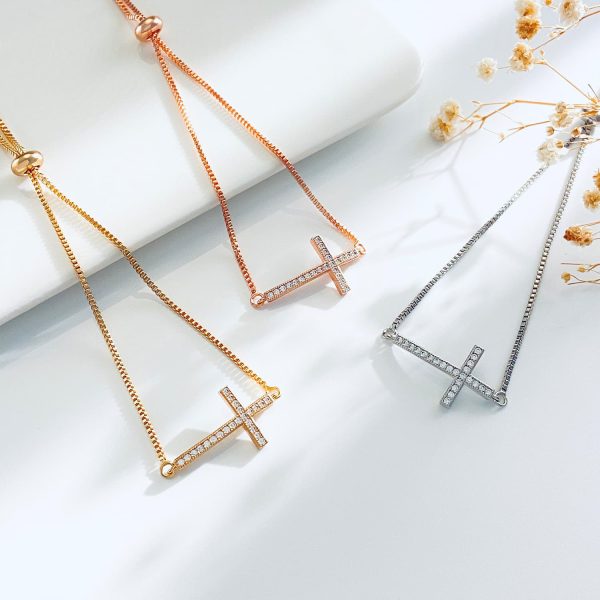 Women's Diamond Pull-out Cross Bracelet