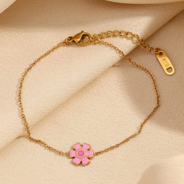Gold Drop Oil Serrated Petal Bracelet For Women