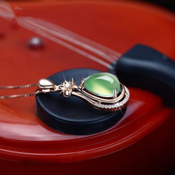 Natural grape stone pendant