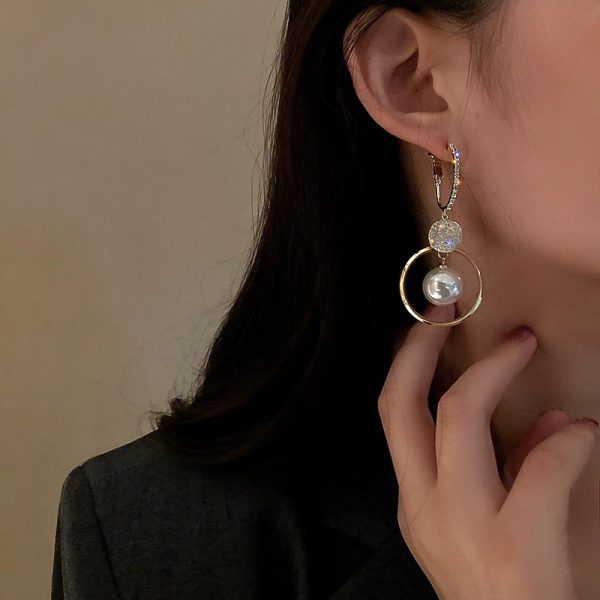 Fashion Simple Long Pearl Circle Earrings