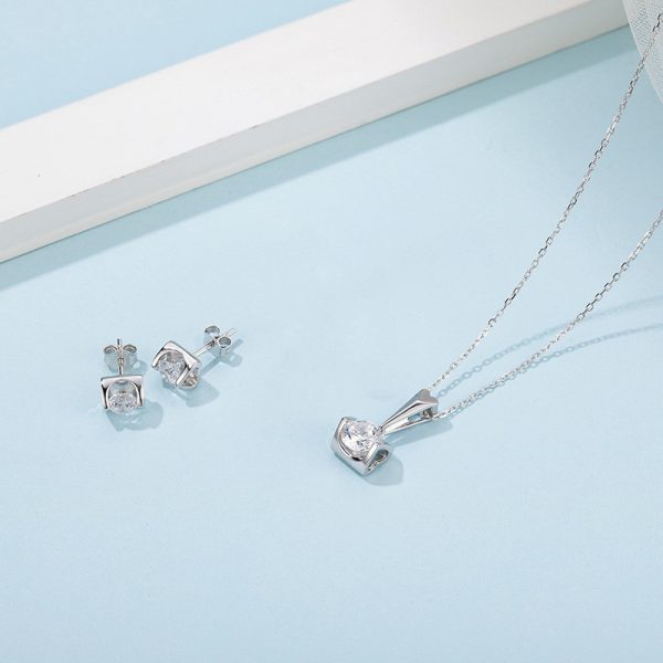 S925 Sterling Silver Inlaid Moissanite Stud Necklace Two Piece Set