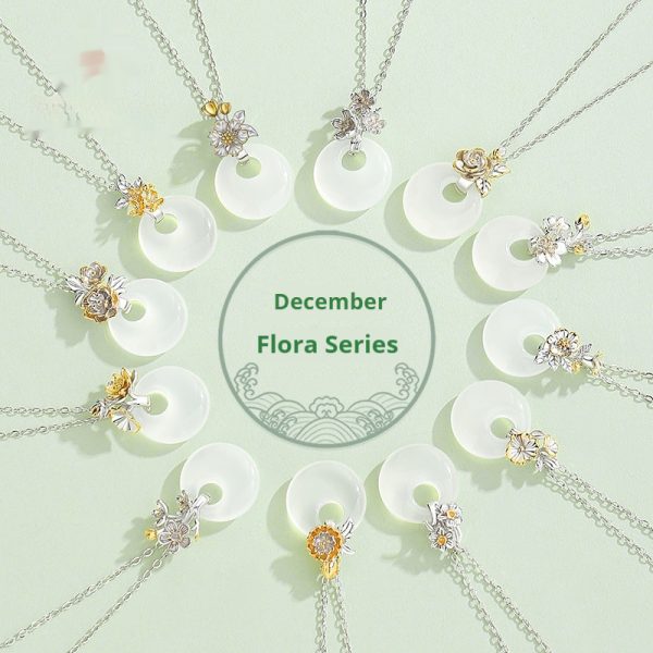 The 12 Floras White Chalcedony Peace Buckle S925 Silver Necklace
