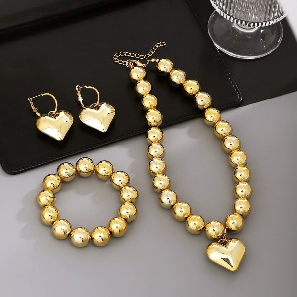 Simplicity And Exaggeration Personality Geometry Round Bracelet Love Heart Necklace Suit