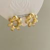 Fashion Jewelry Trendy Circle Twists Stud Earring For Women Simple Temperament Hyperbole Gold Color Ear Daily Wear Jewelry Party Gifts