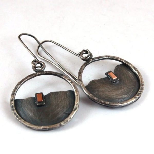 Mid-ancient Hollow Circle Metal Drop Earrings Inlaid Earrings