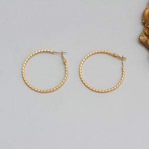 Women's Fashion Circle Alloy Matte Gold Earrings