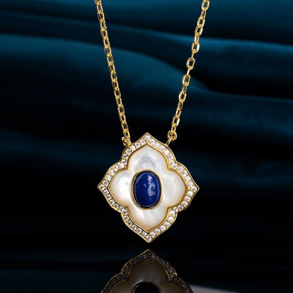 Flower Necklace Inlaid Lapis White Shell Pendant Neck Accessories Atmospheric Design