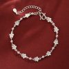 Dignified Flowers Bracelet Female All-match And Sweet Design