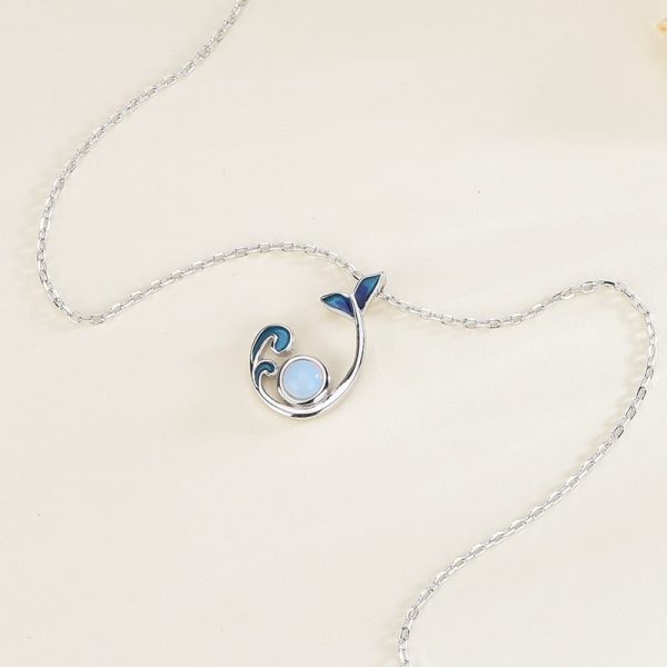 Japanese And Korean Style Fashion Artistic HAILANG Girl Heart Blue Clavicle Cross Chain