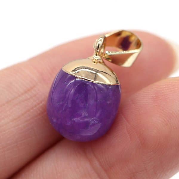 Natural Stone Semi-precious Stone Small Bean Shaped Pendant Handmade Necklace