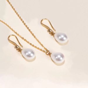 Temperament Water Drop Pearl Necklace Eardrops Suit