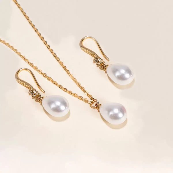 Temperament Water Drop Pearl Necklace Eardrops Suit