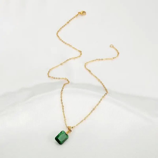 5a550a25-0111-4a82-a3cd-575f6af03e35.jpg Retro Personality Fashion Rectangular Pendant Geometric Simple Necklace