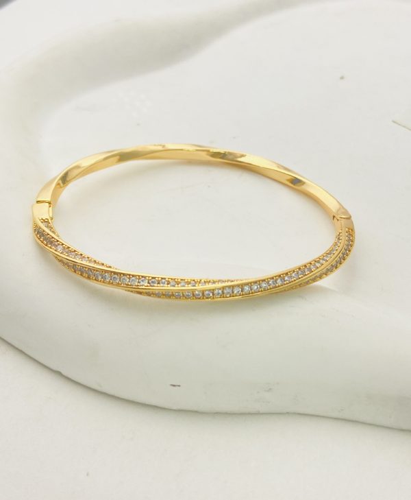 Affordable Luxury Fashion Half Circle Full Diamond Mobius Bracelet