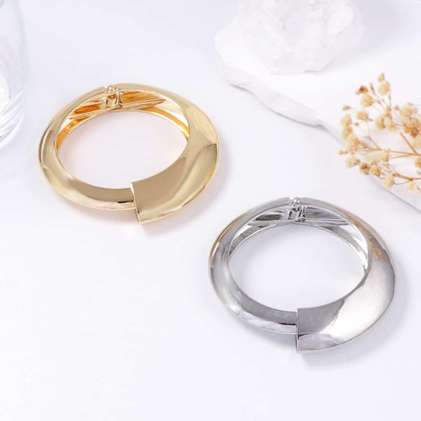 Women's Alloy Irregular Annular Spring Bracelet