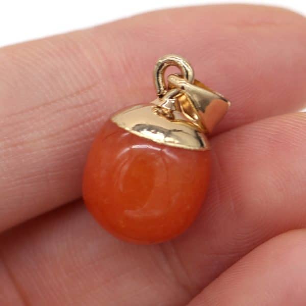 Natural Stone Semi-precious Stone Small Bean Shaped Pendant Handmade Necklace