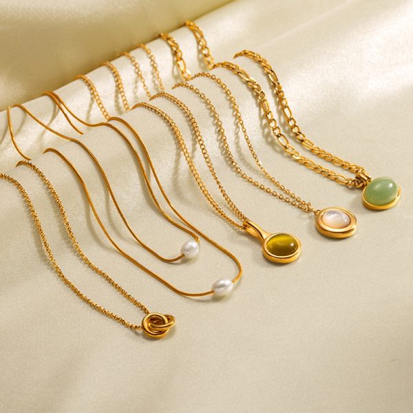 Retro 18K Gold Stainless Steel Titanium Steel Agate Stone Necklace