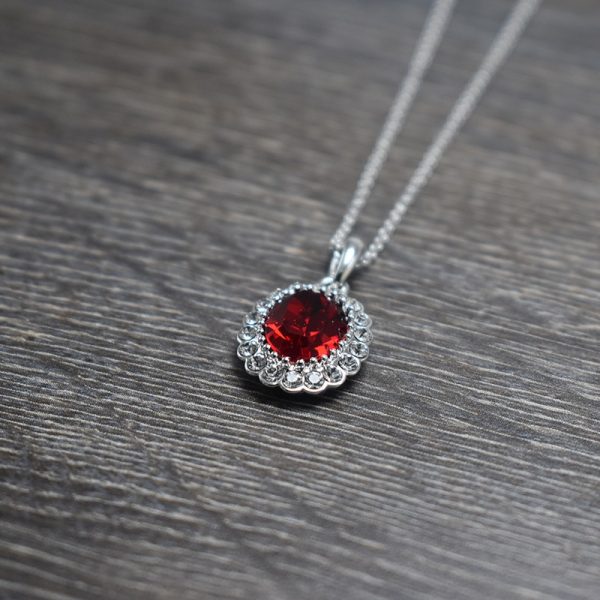630473e4-b300-46e6-bef3-9cfeeb2eebd6.jpg Oval Color Short Clavicle Necklace For Women