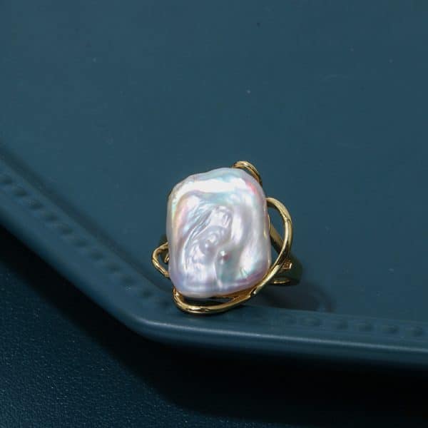 Women's Fashion Personality Baroque Pearl Ring