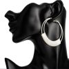 Twisted Diamond Geometric Circle Stud Earrings
