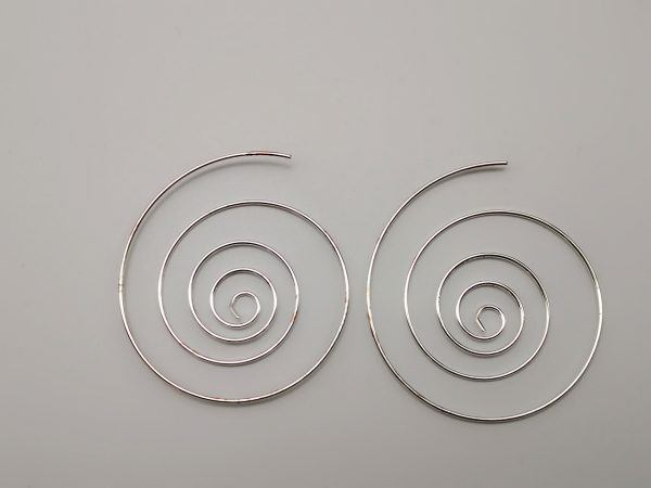 Circle silver earrings