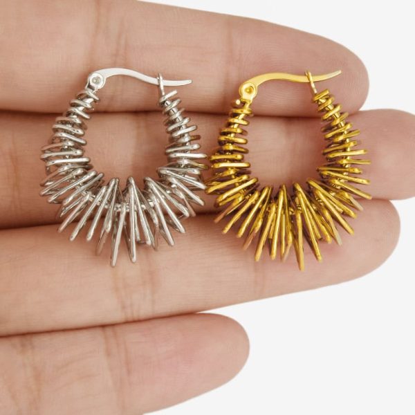 European And American Entry Lux Big Circle Earrings Women's High-grade Personalized Minority Design Geometric