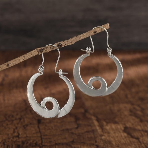Creative Hollow Bohemian Beautiful Circle Pendant Earrings