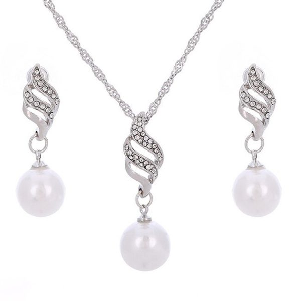 Simple Pearl Diamond Hemp Flowers Chain Earrings Necklace Jewelry Set