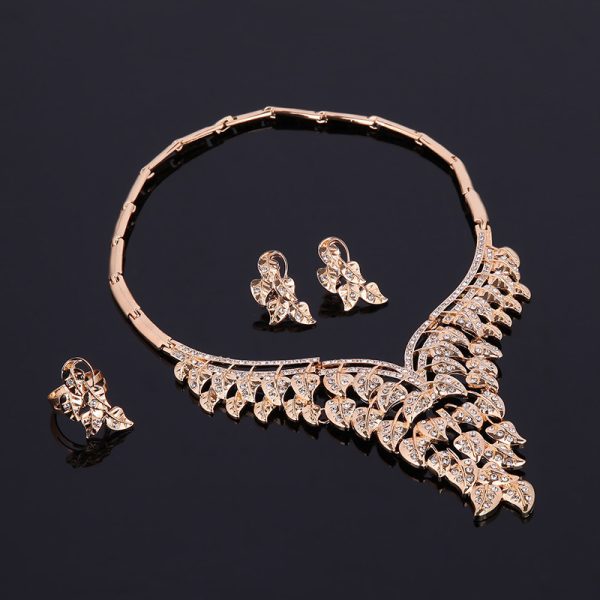 Crystal Necklace And Ear Jewelry Set Of Four Bridal Banquet Jewelry Set