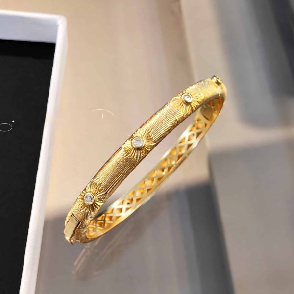 Woven Carved Gold Bracelet Good Luck Comes Brushed High-grade Light Luxury Bracelet For Women