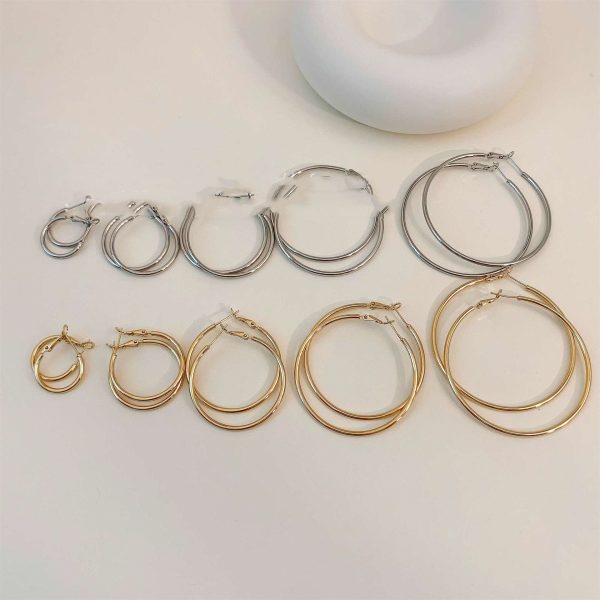 Gold Small Circle Fashion Exaggerated Earrings
