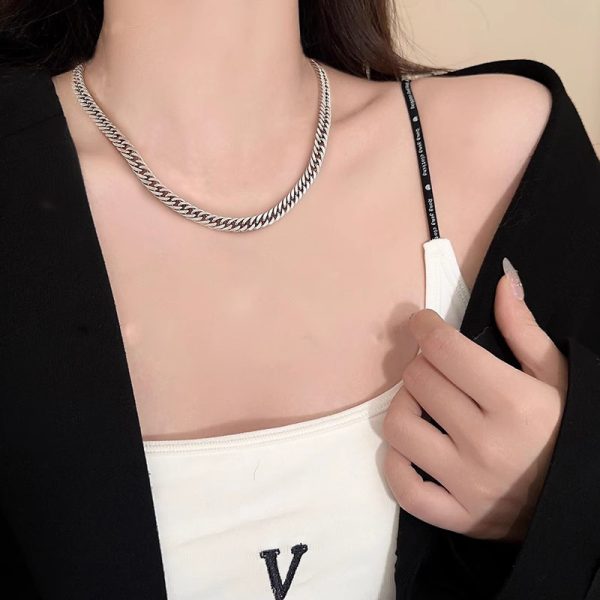 6dd84104-adbb-4aee-8001-1b8a888f7efb.jpg Advanced Double-woven Four-sided Grinding Trend Men's Versatile Simple Necklace