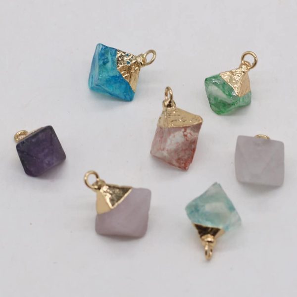 Natural Stone Semi-precious Stone Square Pyramid Crystal Pendant