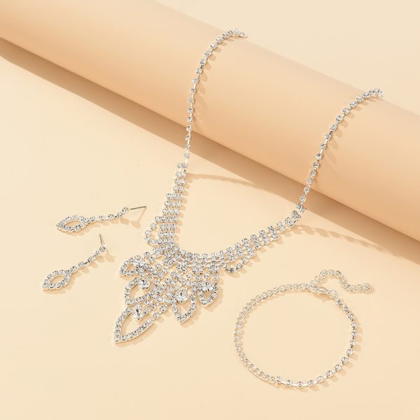 Fashionable Bridal Jewelry Set Simple Necklace