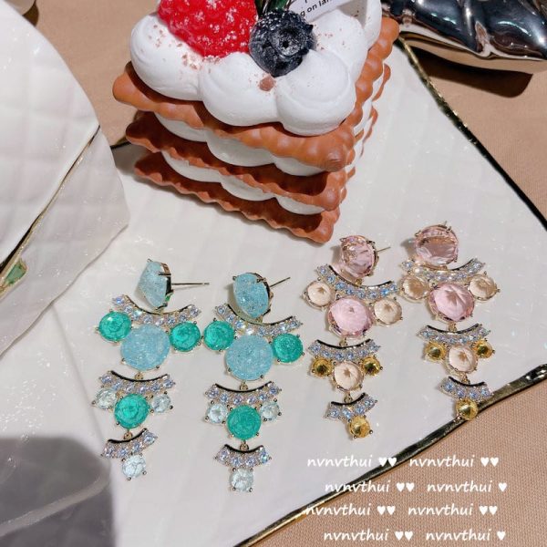 Brilliant Mint Emerald Drop Earrings