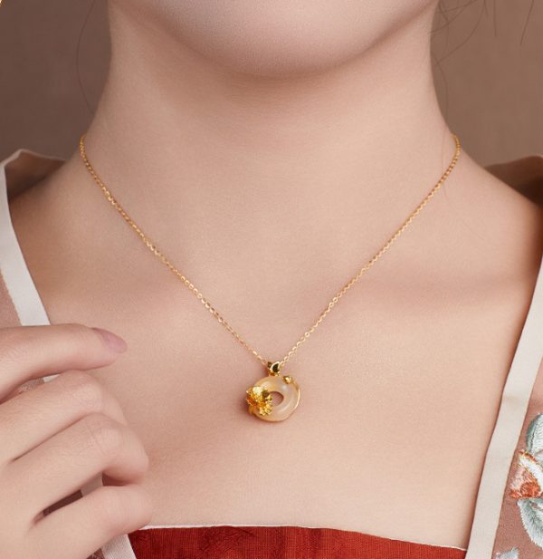 White Chalcedony Peace Buckle Peach Blossom Pendant Sterling Silver Necklace