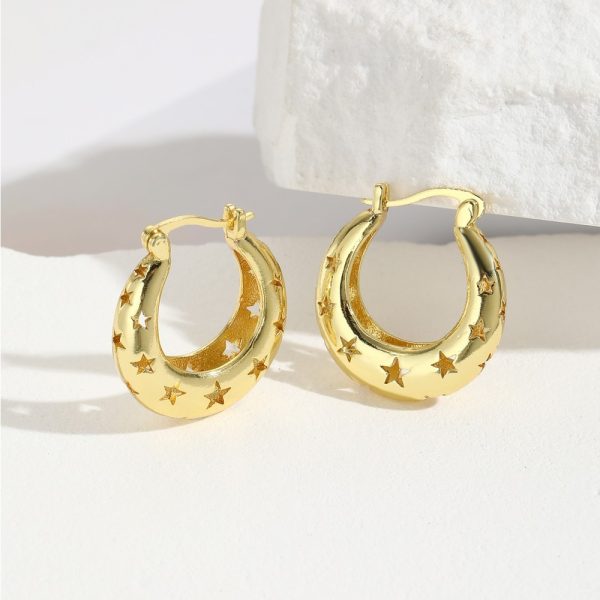 Europe And The United States Wind Tide Copper Colour-retaining Electroplating Hollow Glossy Earrings Female Ornaments Round Half Empty Stars Plain Circle Earrings Buckle