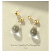 Transparent drop earrings