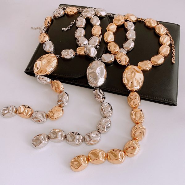 72f9aeec-f595-42d8-a1d1-0c06f14af8f6.jpg Pleated Necklace Personalized All-match Sweet Cool Style Clavicle Chain