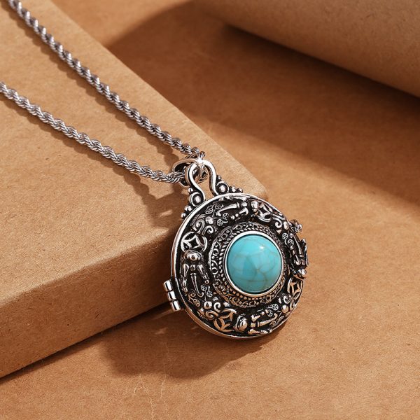 Turquoise Women's And Women's Retro Style Personality Creative Necklace