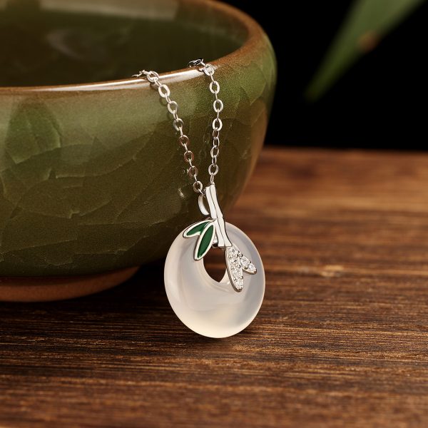 Natural Chalcedony Peace Buckle Necklace Female Chinese Style